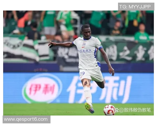 河南足球队焕发新生力北京国安队展现百变雄风