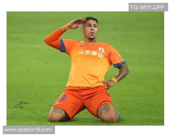 克雷桑精彩表现助力泰山队大胜对手5-1再添一城 克雷桑精彩表现助力泰山队大胜对手5-1再添一城